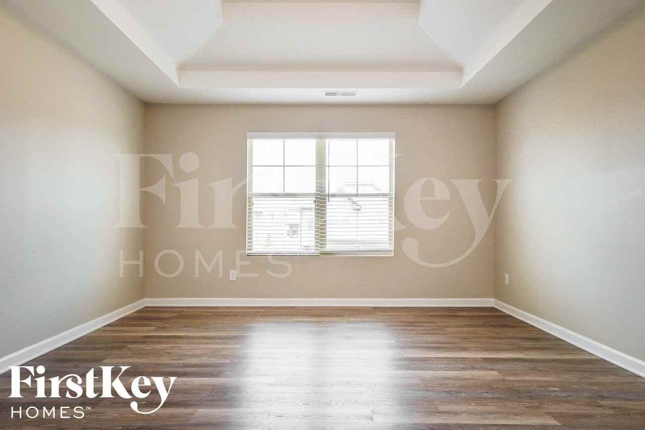1816 Crandon Ct - Photo 7 of 15