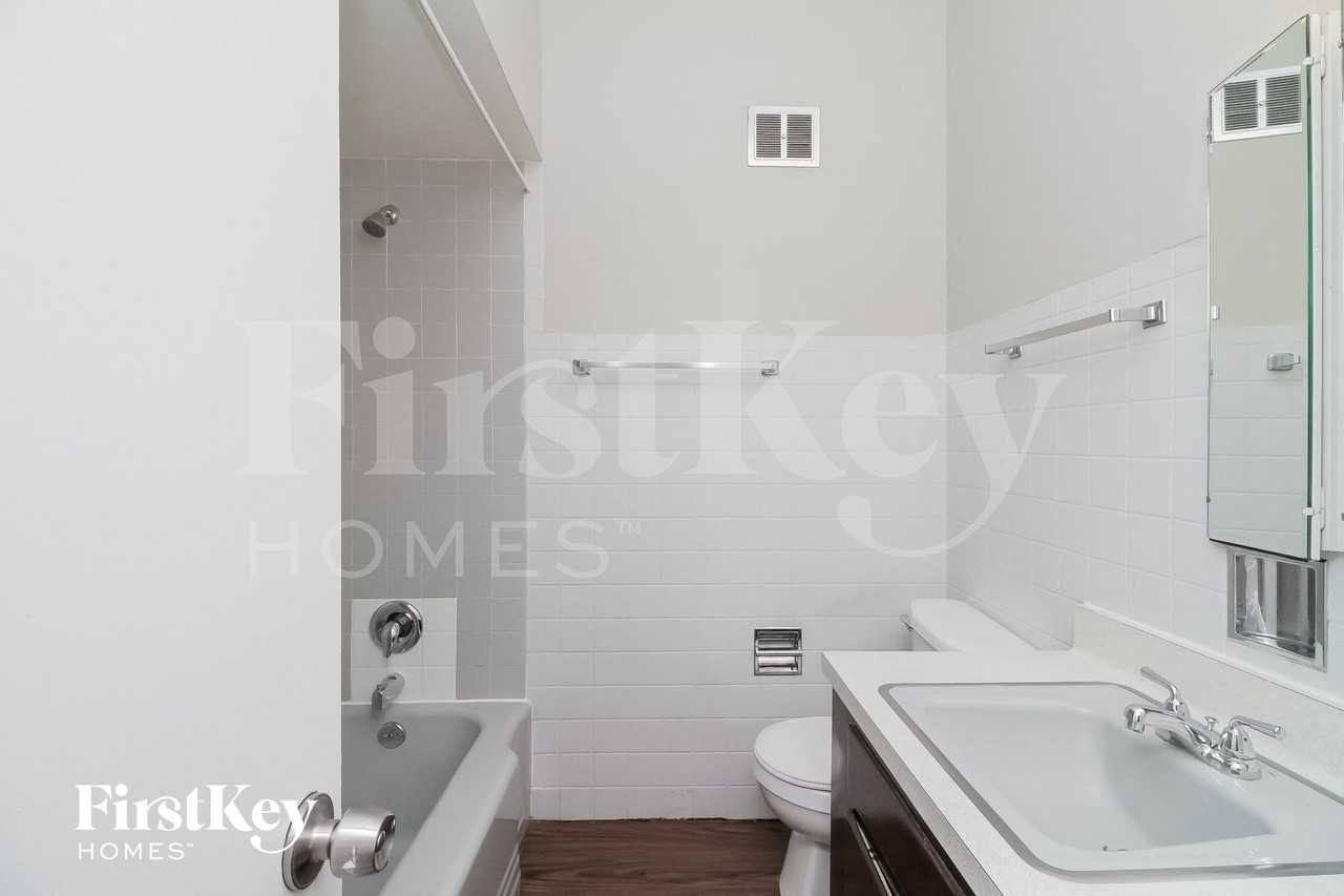 15138 Meadow Ln - Photo 7 of 14