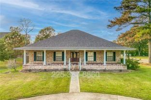 25491 Plantation Ave - Photo 1 of 1