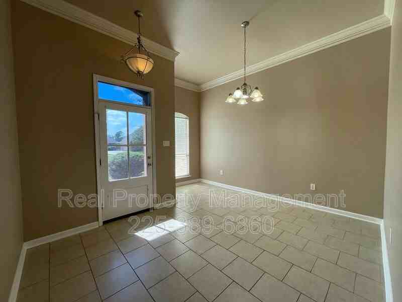 30092 Irene Kennard Ave - Photo 2 of 29