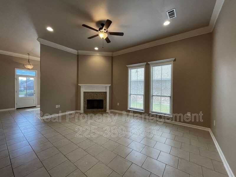 30092 Irene Kennard Ave - Photo 5 of 29