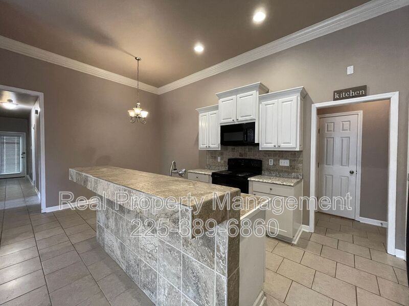 30092 Irene Kennard Ave - Photo 6 of 29