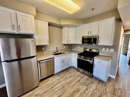 featured image of 840 Palm Ave