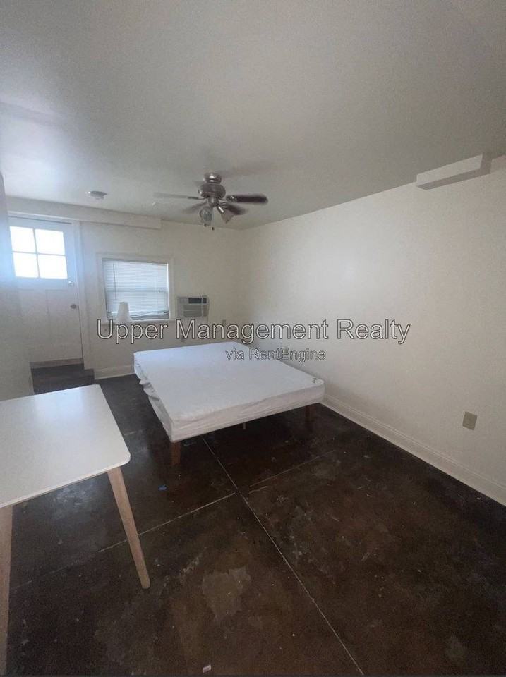 1601 Broadway St #1603 - Photo 5 of 10