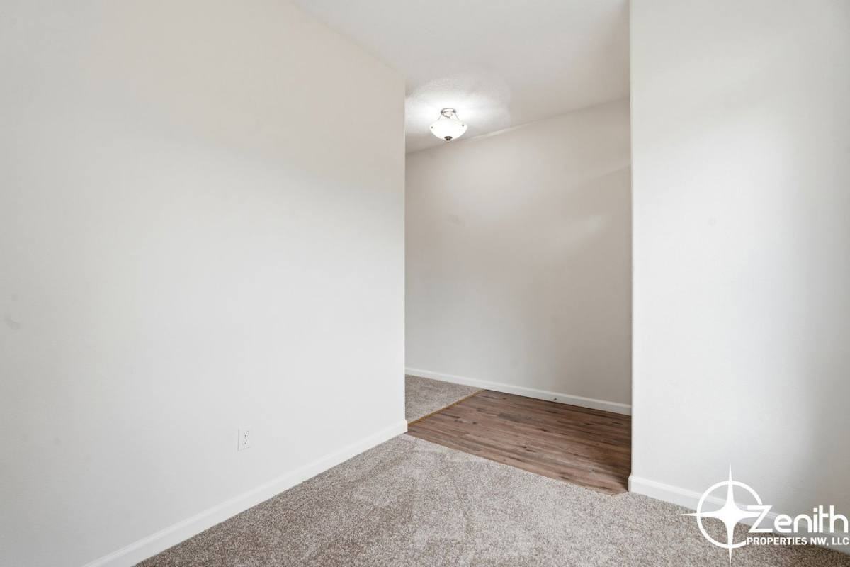 3519 Ne 41st Way - Photo 5 of 10