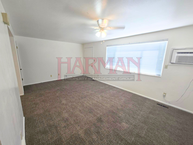 1127 E St - Photo 7 of 18