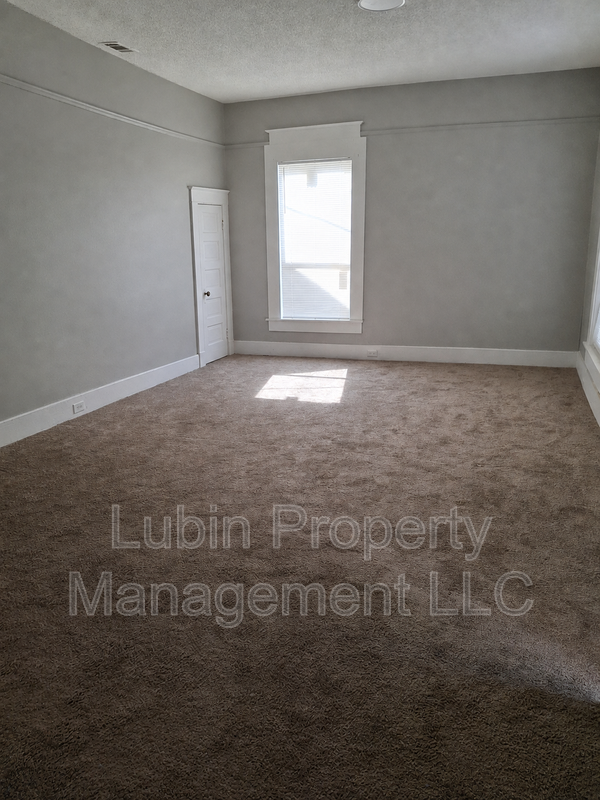 3428 Vernon Ave - Photo 2 of 6