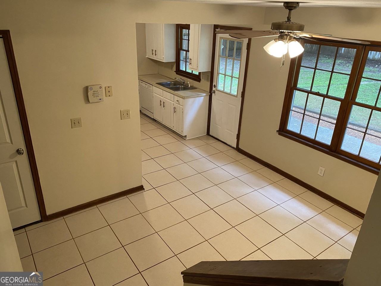 475 Radio Ct - Photo 6 of 20