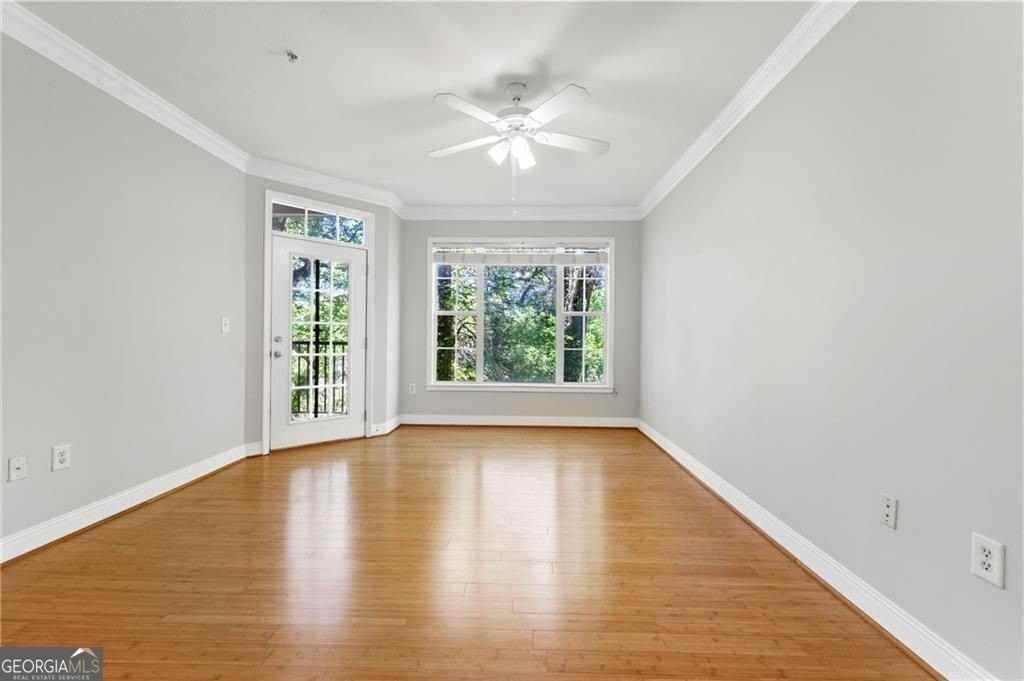 4201 Stratford Cmns - Photo 5 of 14