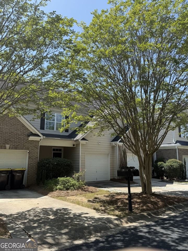 151 Granite Way - Photo 3 of 38