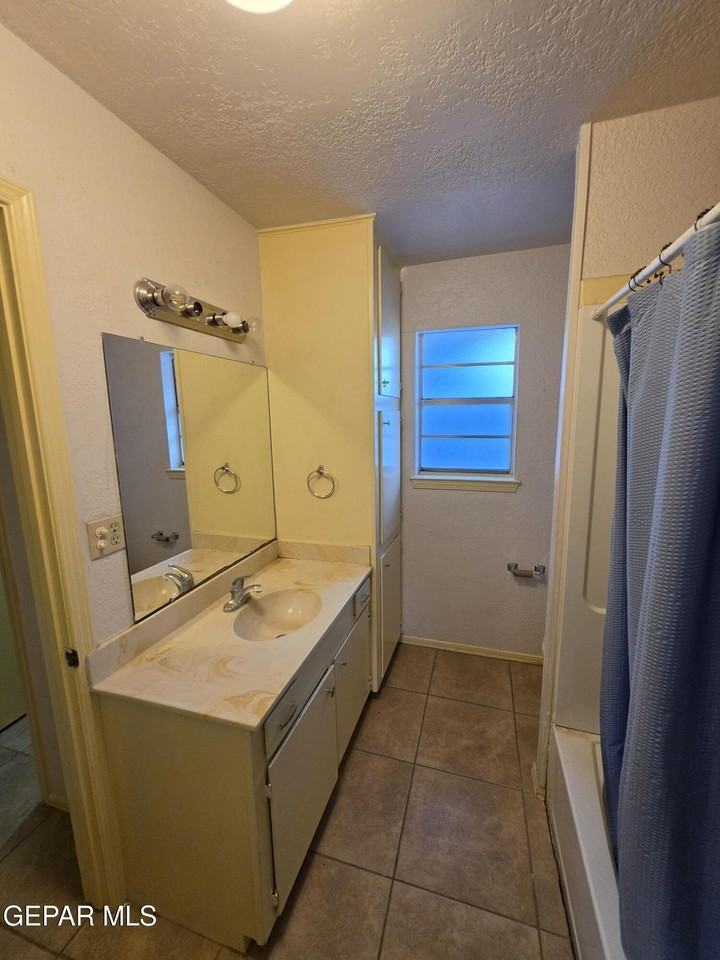 217 Palmary Dr - Photo 7 of 13