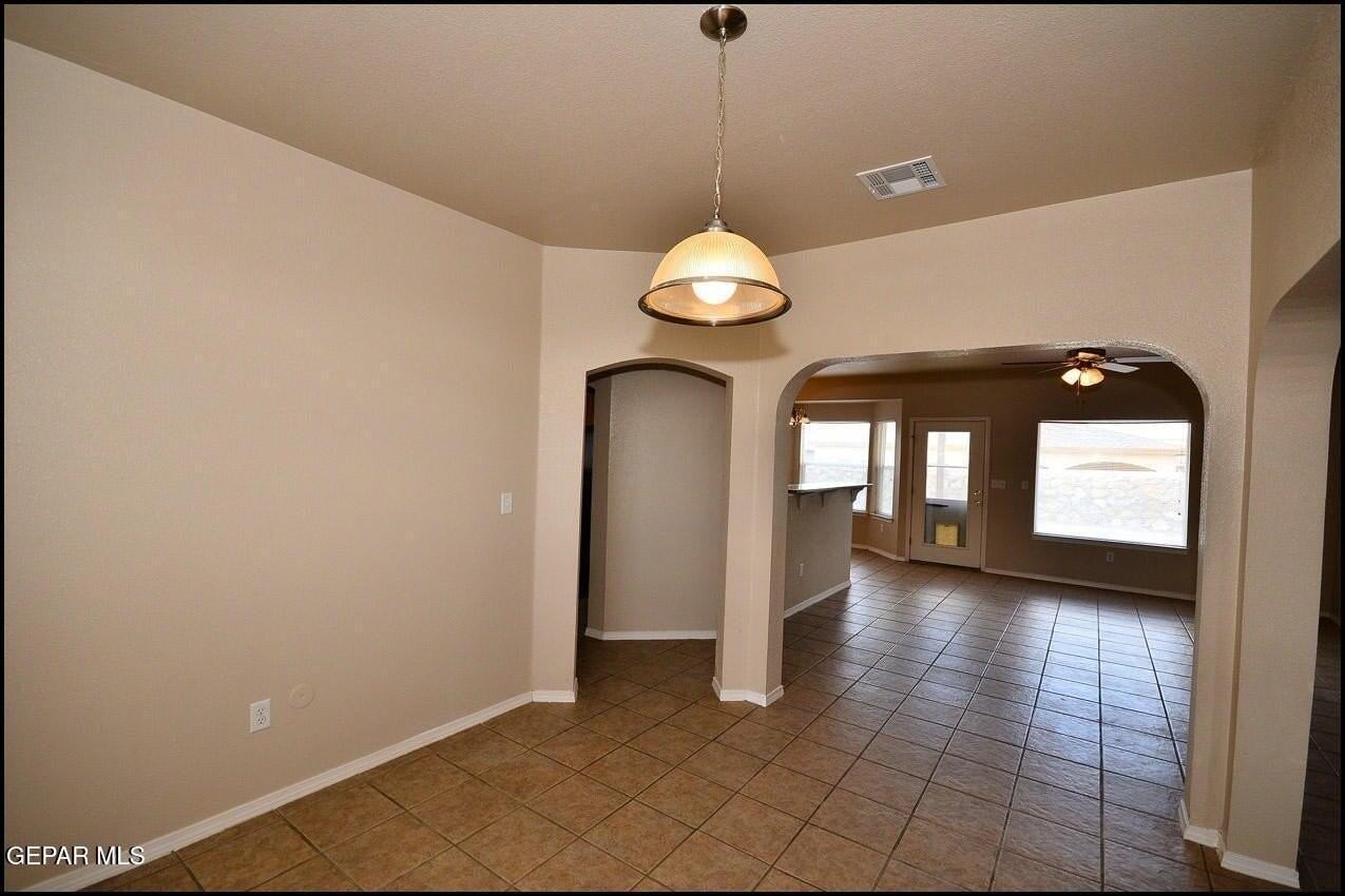 5806 Redstone Mesa Ct - Photo 3 of 21