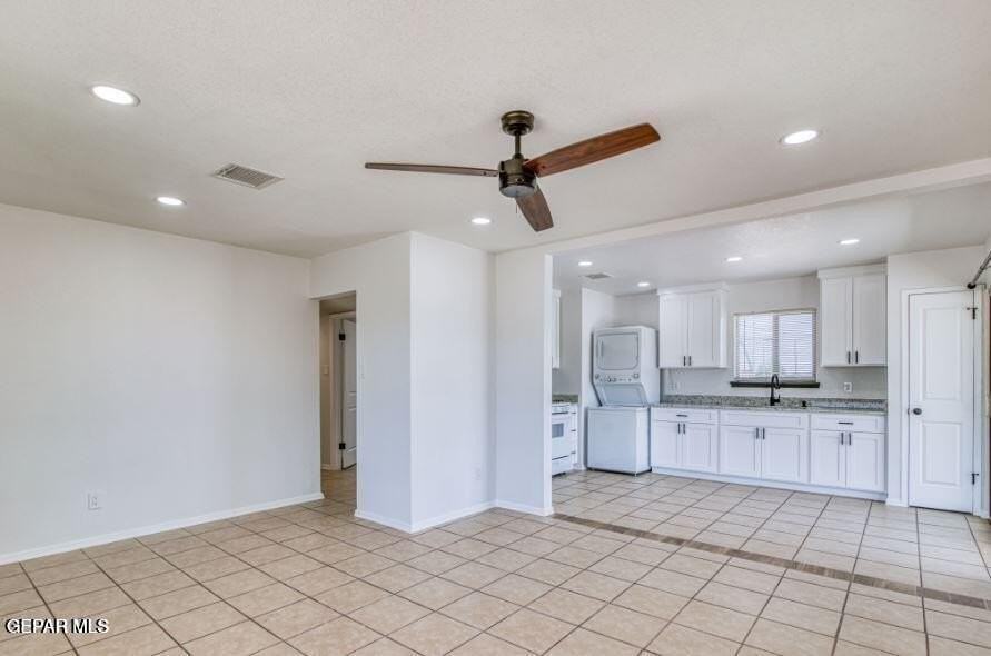 5700 Edinburg Dr - Photo 3 of 12