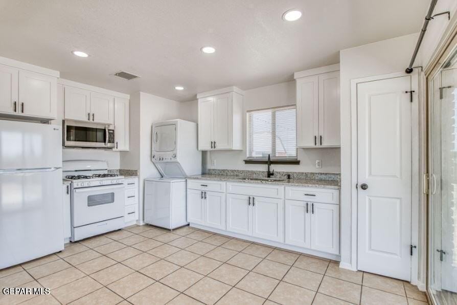 5700 Edinburg Dr - Photo 4 of 12