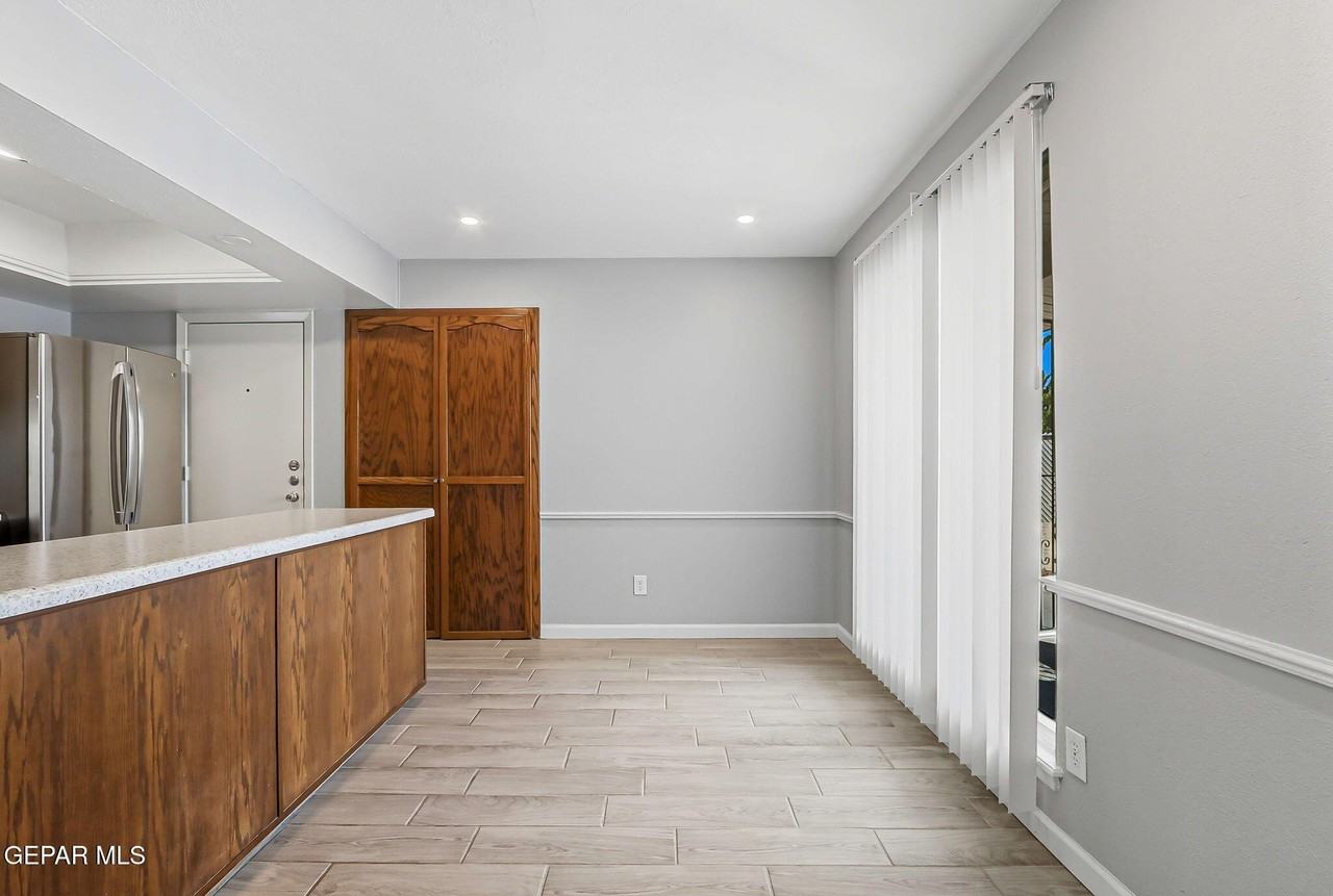 3911 Quasar Ct - Photo 6 of 22