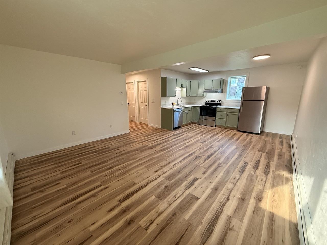 2618 Turner St - Photo 5 of 19