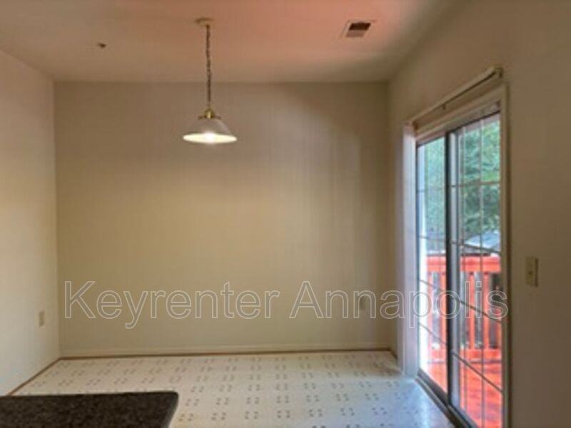 1104 Wickford Ct - Photo 6 of 20
