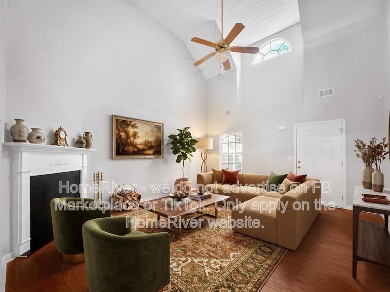 112 Tyler Way - Photo 2 of 24