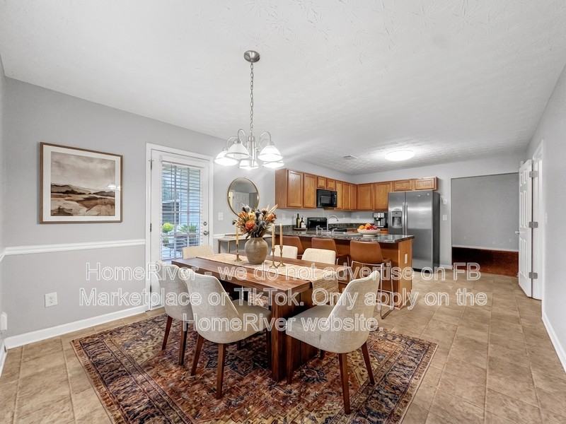 112 Tyler Way - Photo 3 of 24
