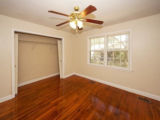 939 Dill Ave - Photo 2 of 20