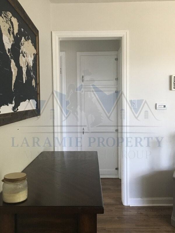 1517 Ord St - Photo 6 of 15