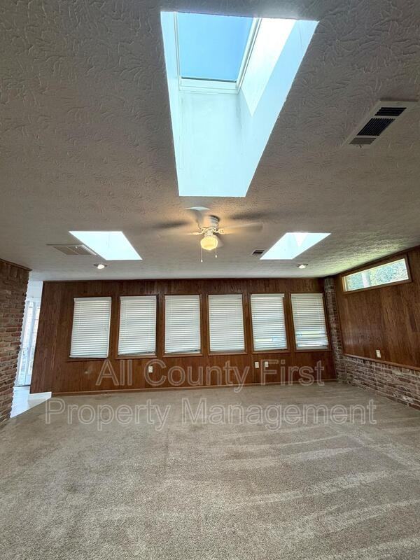 170 Port Antonio Ct - Photo 3 of 17