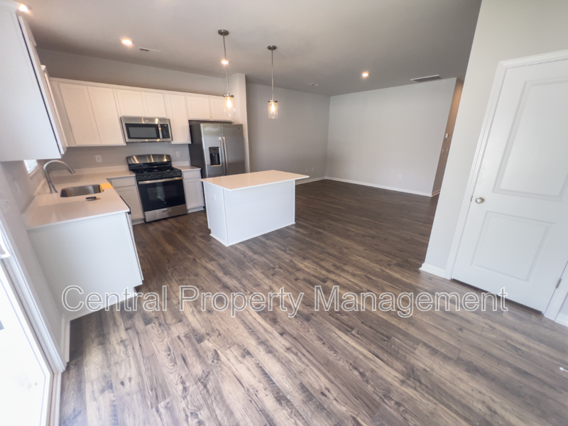 509 Arrabelle Way - Photo 4 of 25