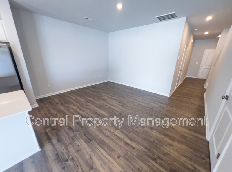 509 Arrabelle Way - Photo 5 of 25