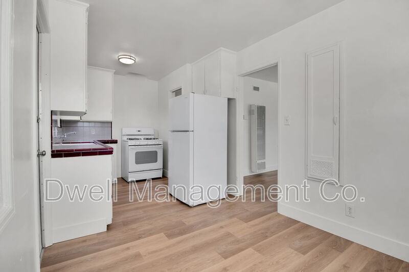 4913 Guava Ave #A - Photo 3 of 15