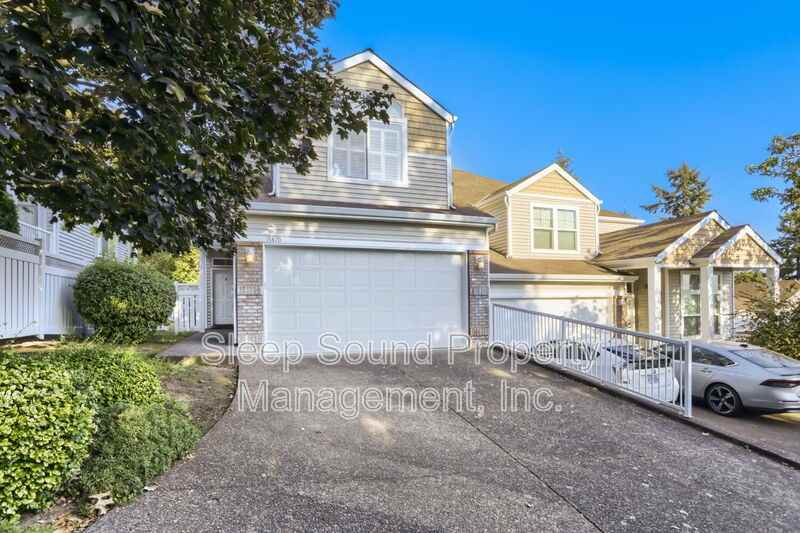 15870 Sw Peachtree Dr - Photo 3 of 30