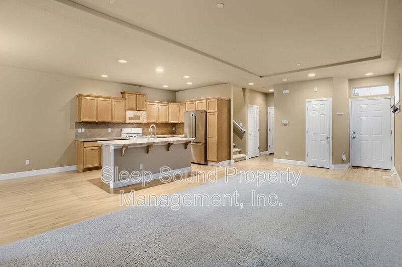 15870 Sw Peachtree Dr - Photo 7 of 30