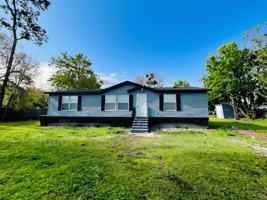 featured image of 15710 Bermuda St