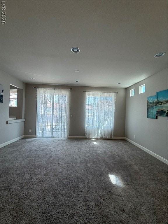 6385 Jackson Spring Rd - Photo 3 of 36