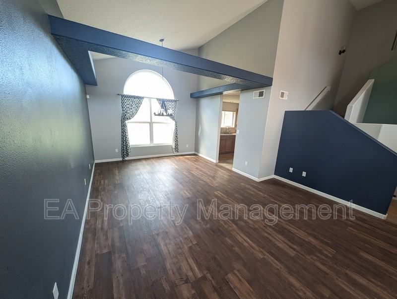 4800 Sherry Ann Rd Nw - Photo 3 of 39