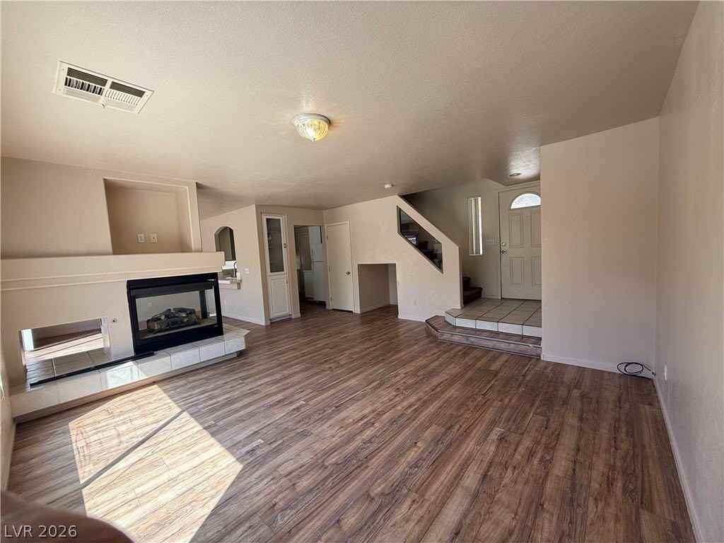 10137 Maidens Wreath Ct - Photo 5 of 23