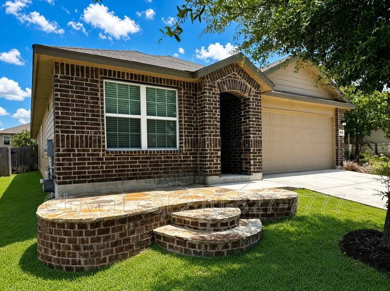 8936 Taylor Grv - Photo 4 of 47