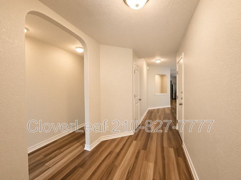 8936 Taylor Grv - Photo 7 of 47