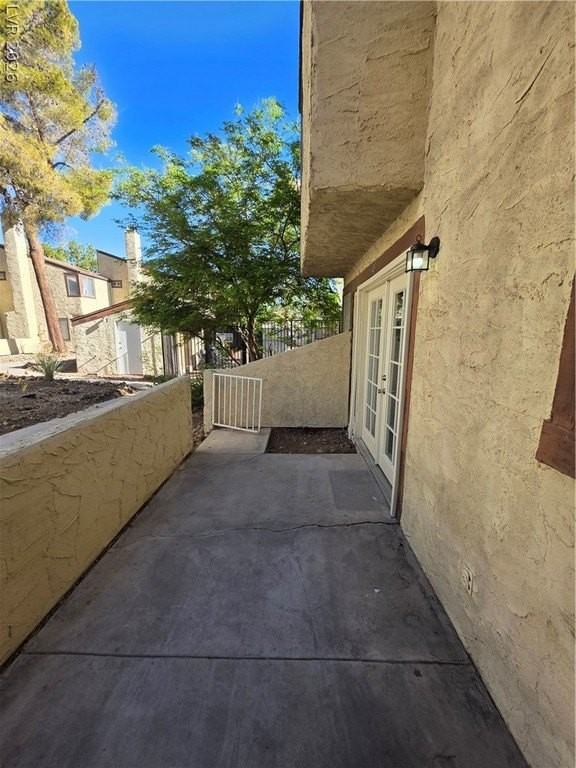 5049 Spencer St #D - Photo 7 of 50