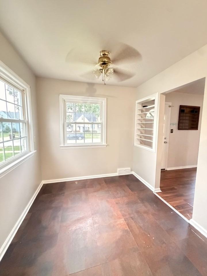 5503 Allanwood Dr - Photo 7 of 21