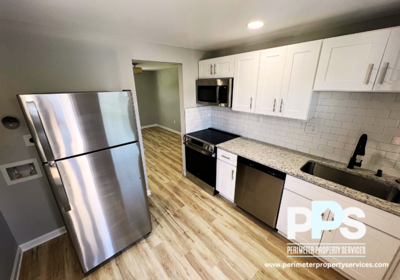 605 Paines Ave Nw #B2 - Photo 2 of 11
