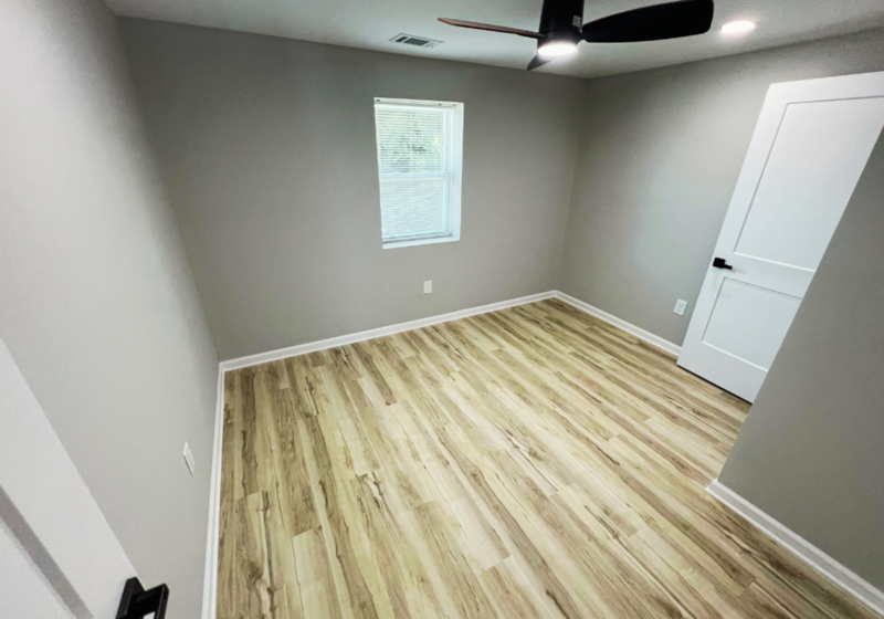 605 Paines Ave Nw #B2 - Photo 6 of 11