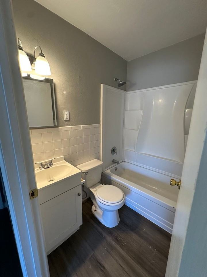 4701 S Pointe Dr - Photo 5 of 8