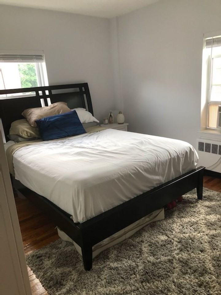 18 Brock St - Photo 2 of 6