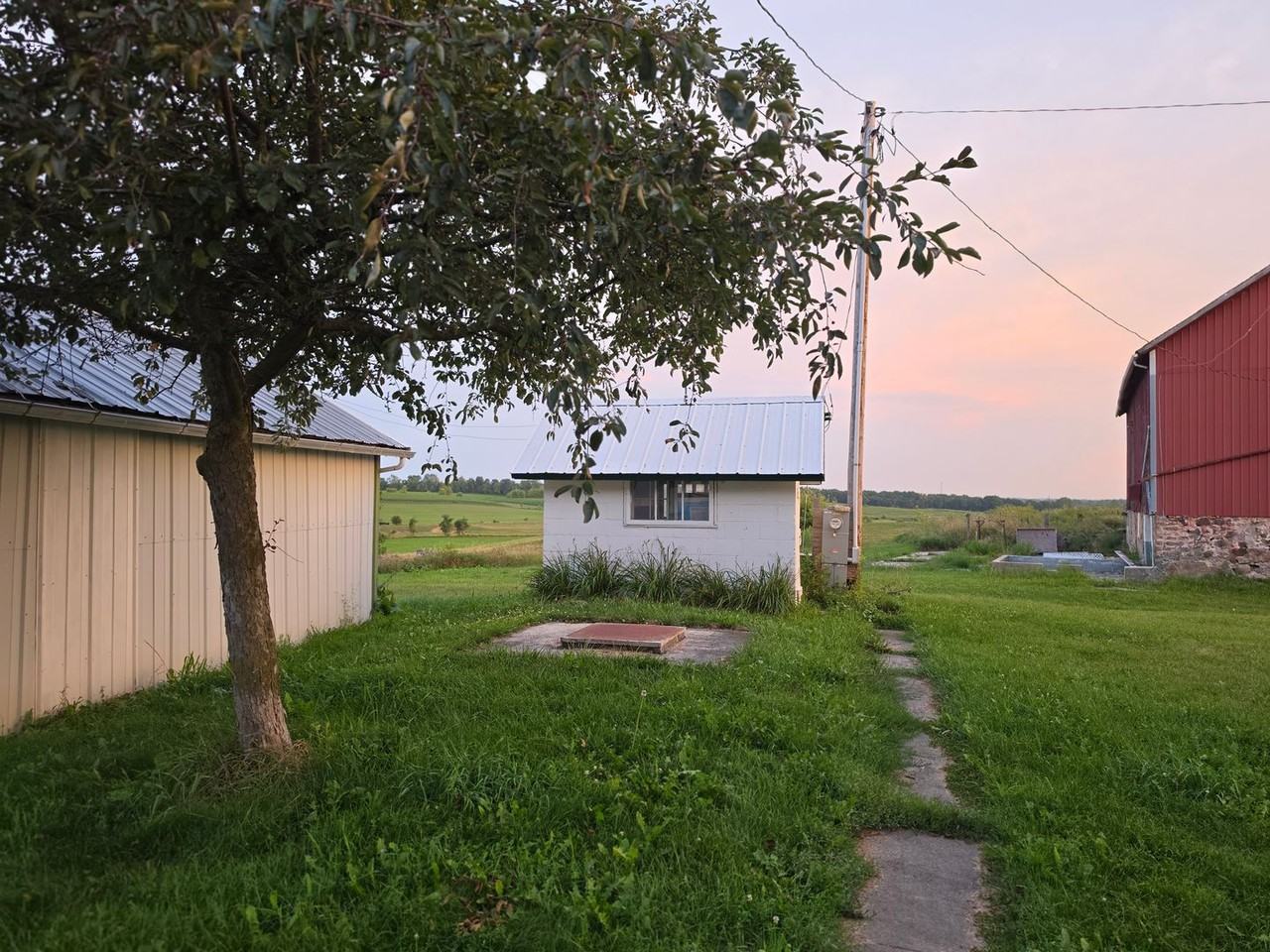 W11819 Moriah Rd - Photo 4 of 29