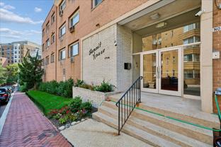 Summit Place - Photo 1 of 1