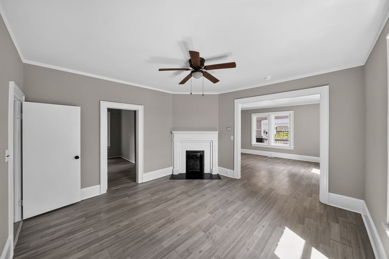 511 Hammond St - Photo 2 of 36