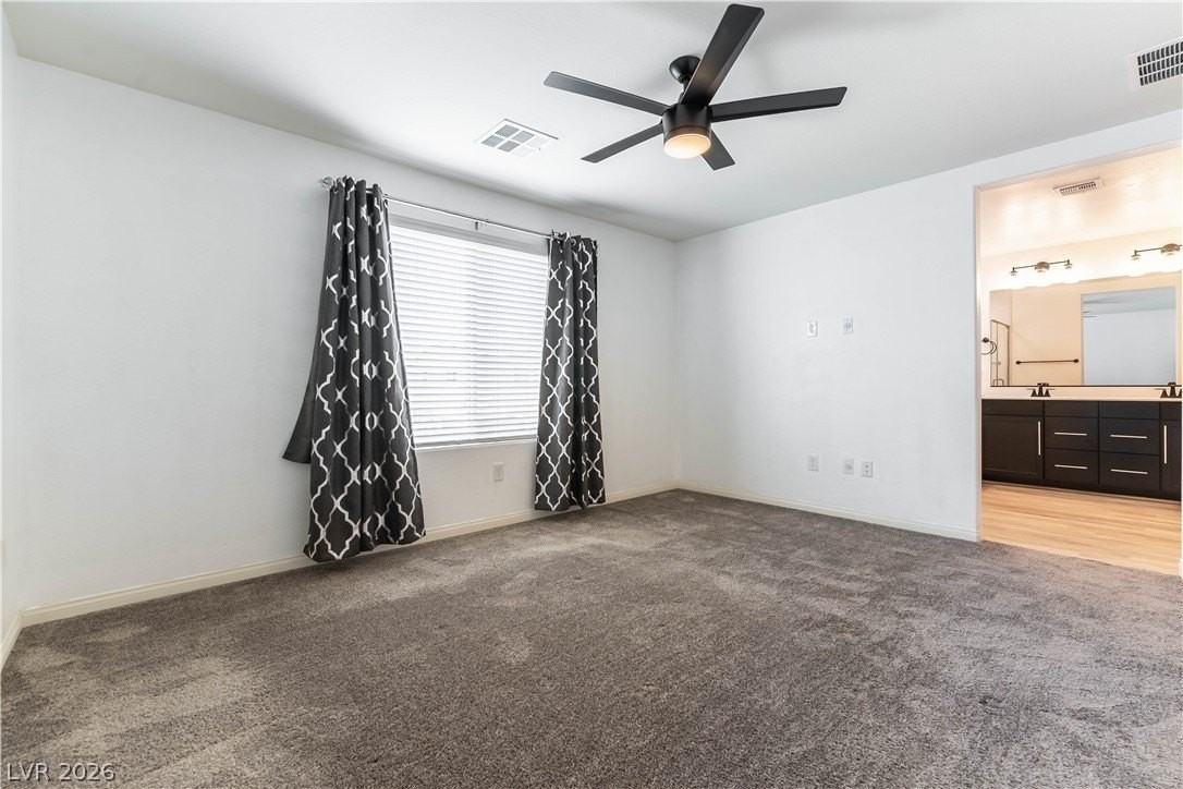 385 Stephen Clear Ave - Photo 5 of 12