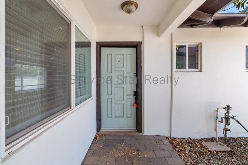 2537 N 65th St - Photo 3 of 24