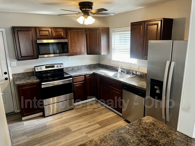 5913 Penn Ave - Photo 6 of 26