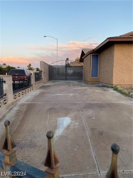 401 Tiger Lily Way - Photo 2 of 17